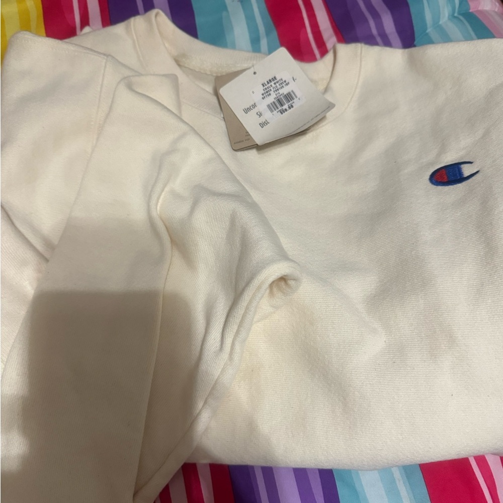 Beautiful ladies Brand new Champion Sweat suit chalk or off white
